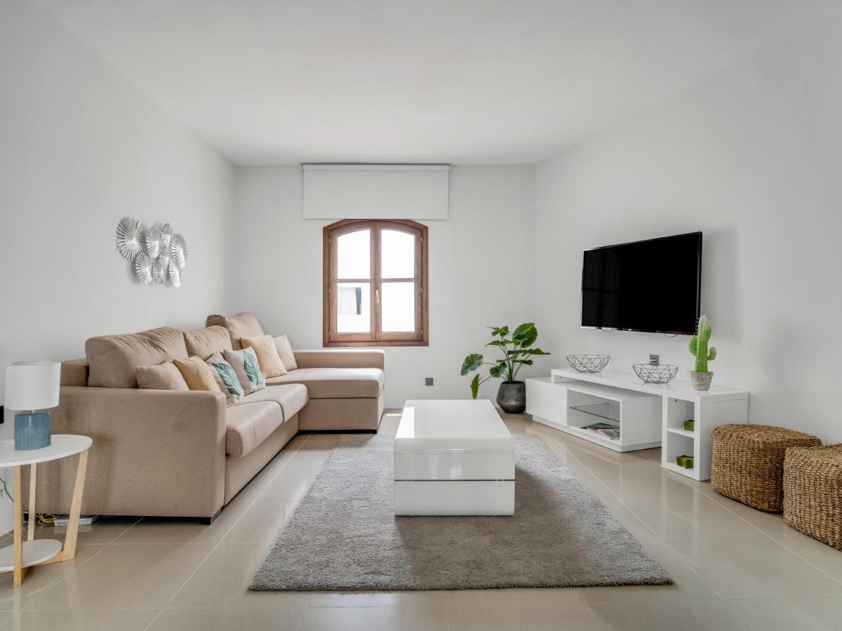 Apartamento Sanders Sol 2 - Modern Two-bedroom In The Heart Of Puerto Banus Nightlife *